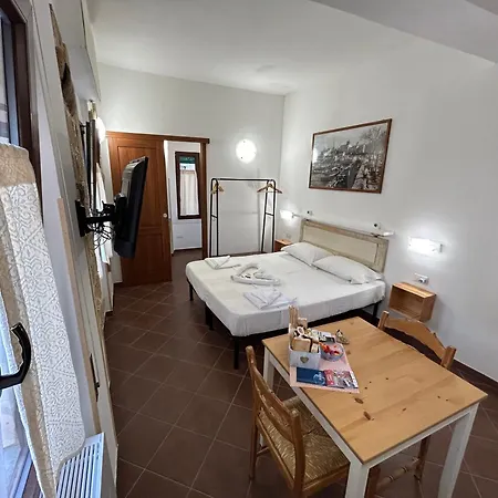 Aigua ゲストハウス