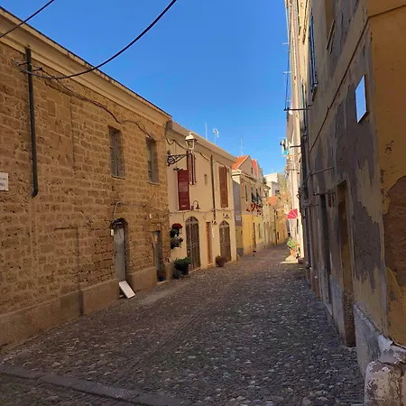 Aigua ゲストハウス 3*