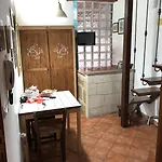 Aigua Πανσιόν 3*
