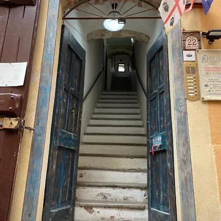 埃古亚酒店 2* 阿尔盖罗