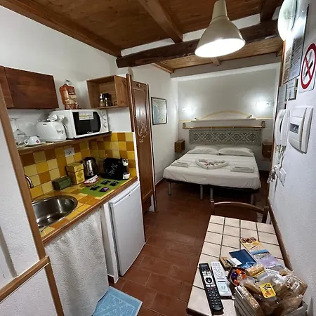 Casa de hóspedes Aigua 3*
