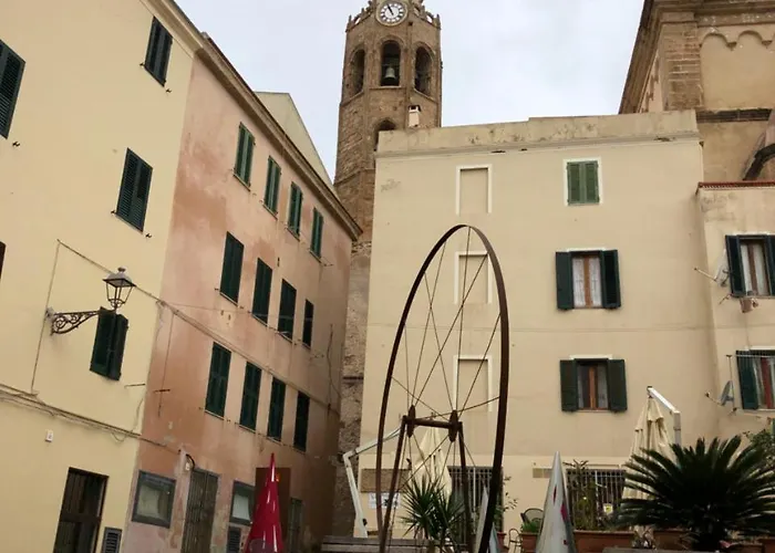 埃古亚酒店 3* 阿尔盖罗